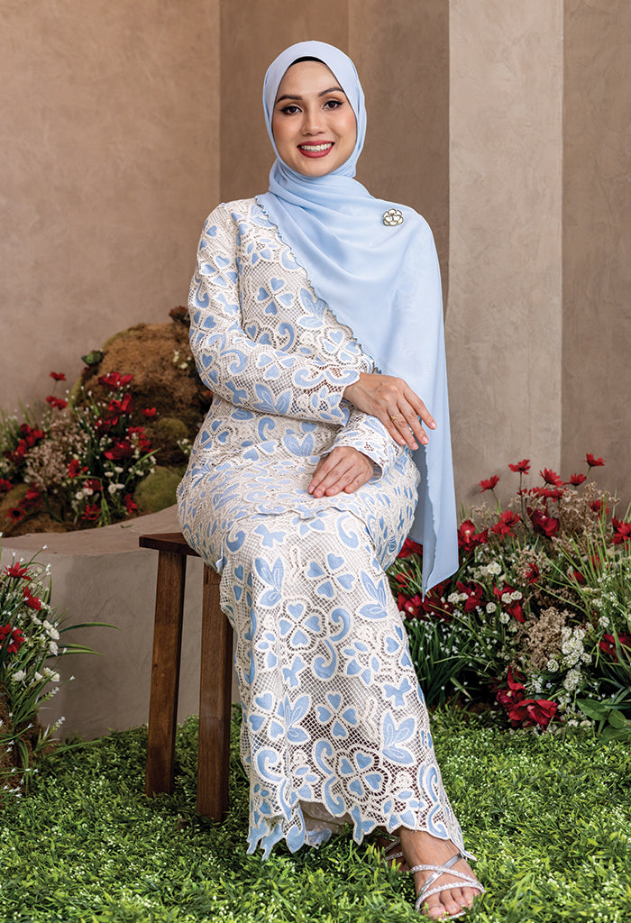 Shamsiah Embroidery Kurung Lace Locka Kuala Lumpur